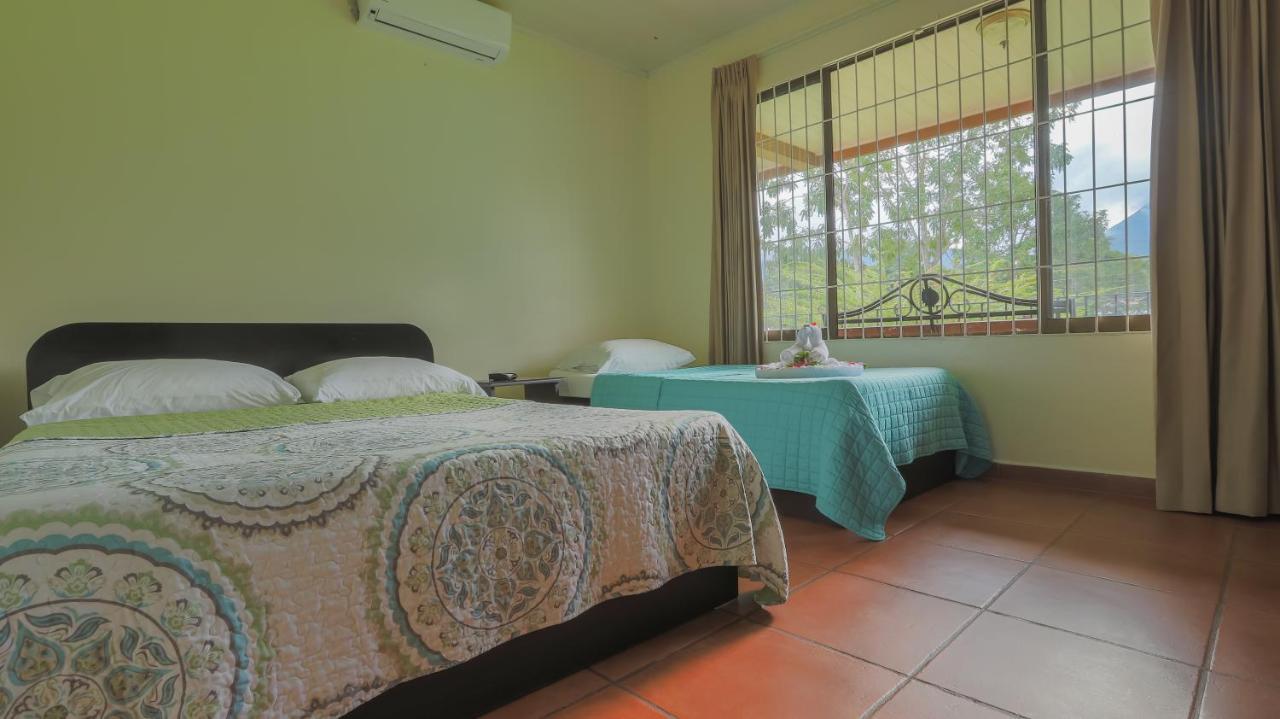 Condo'S Vista Al Volcan La Fortuna Екстер'єр фото